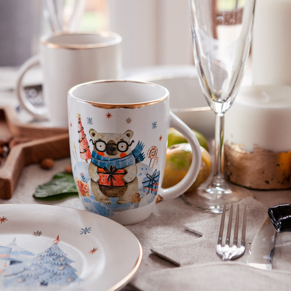 Кружка Мишка с подарками, 300 мл.