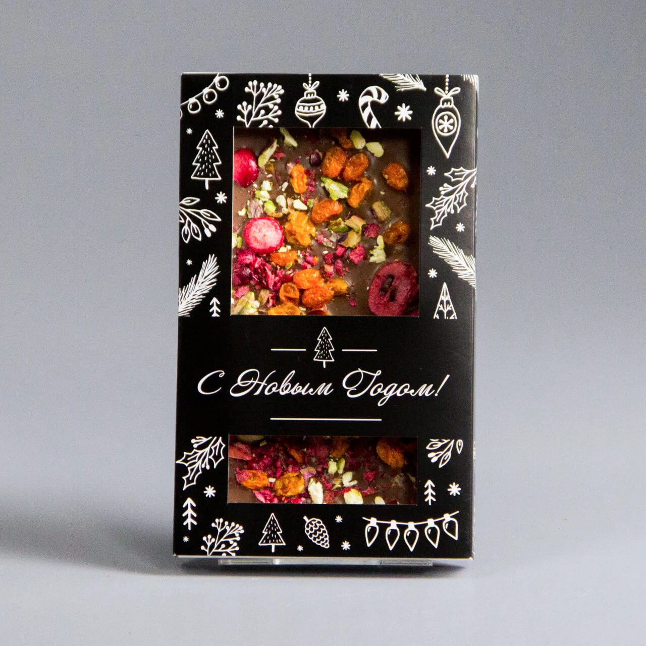 Молочный шоколад с клюквой, облепихой и фисташками НГ11