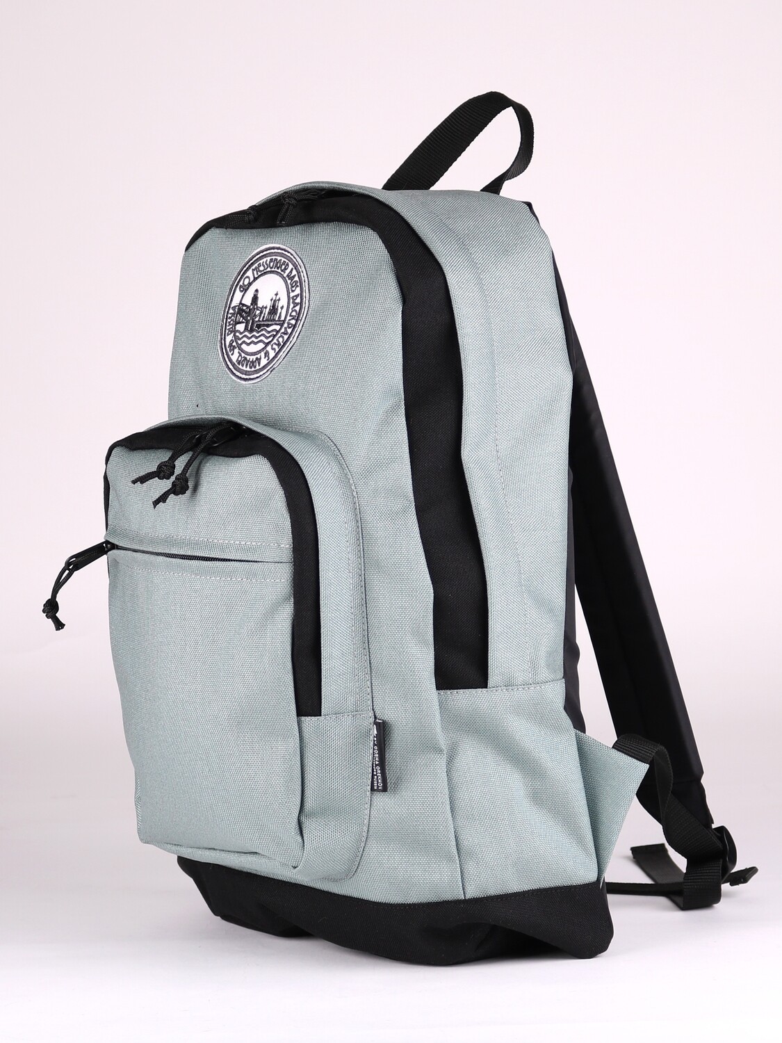 Рюкзак Daypack SQRD серый талый снег, черный