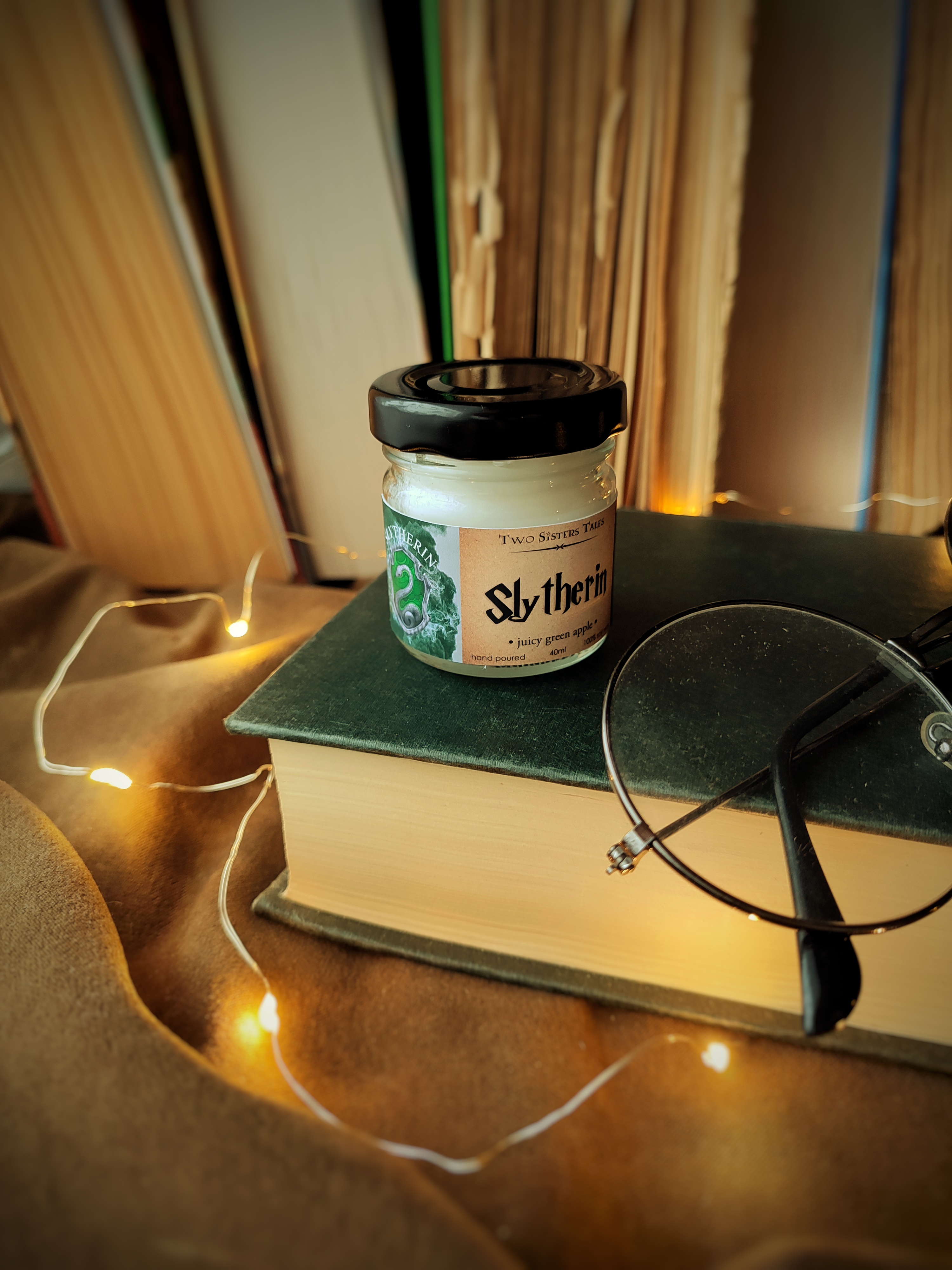 Ароматическая свеча TST Слизерин, 40 мл.