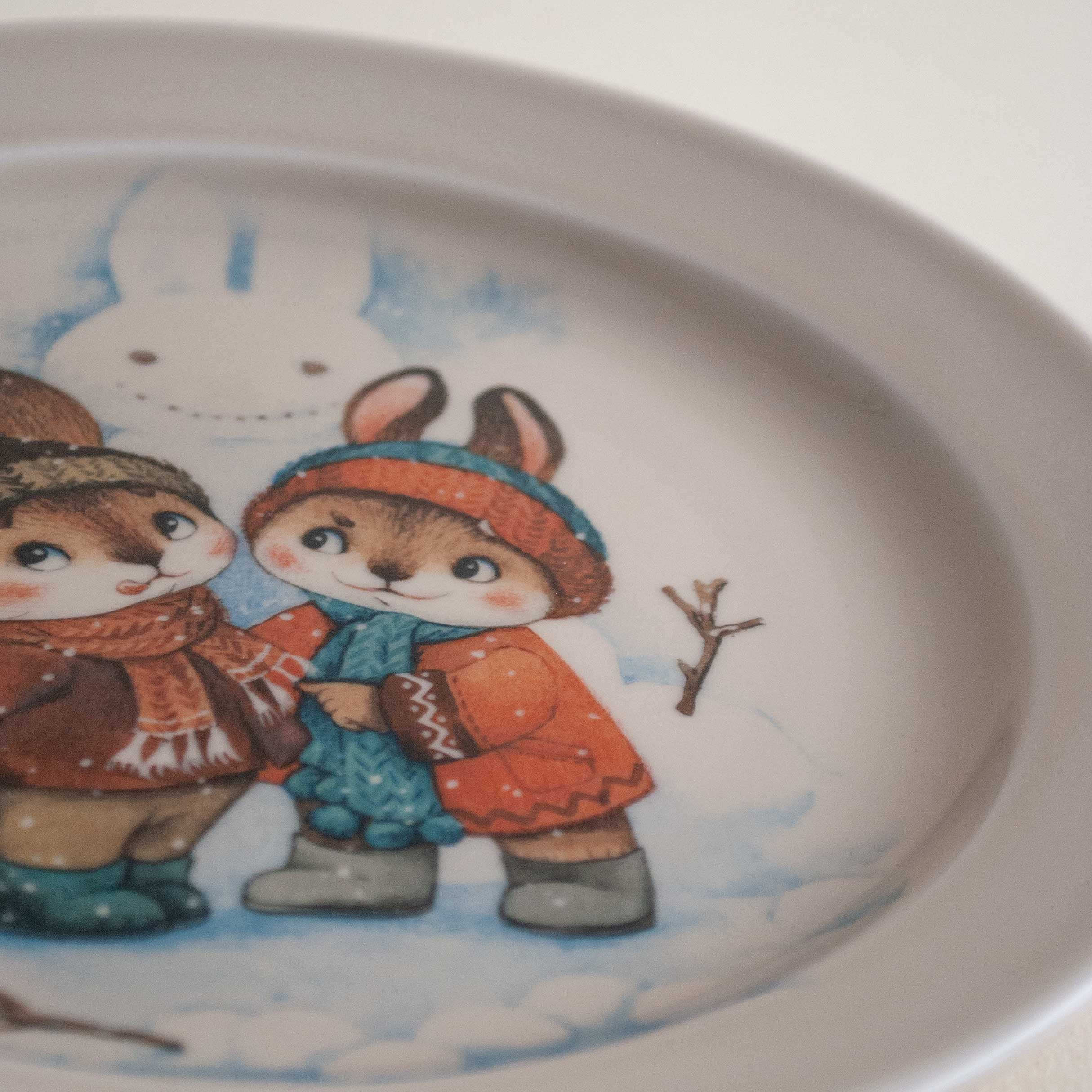 Тарелка Зайки у снеговика, 24 см.