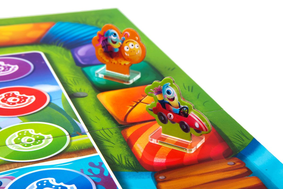 Настольная игра Гонки няшек