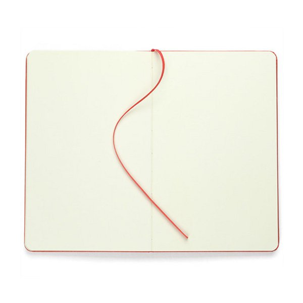 Записная книжка Classic (нелинованная) Large красная