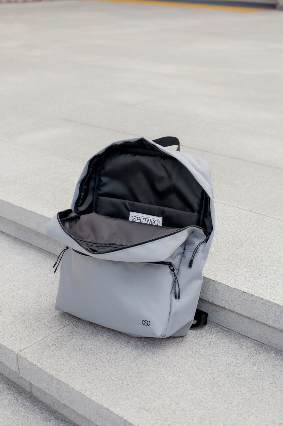 Рюкзак Sputnik Daypack серый