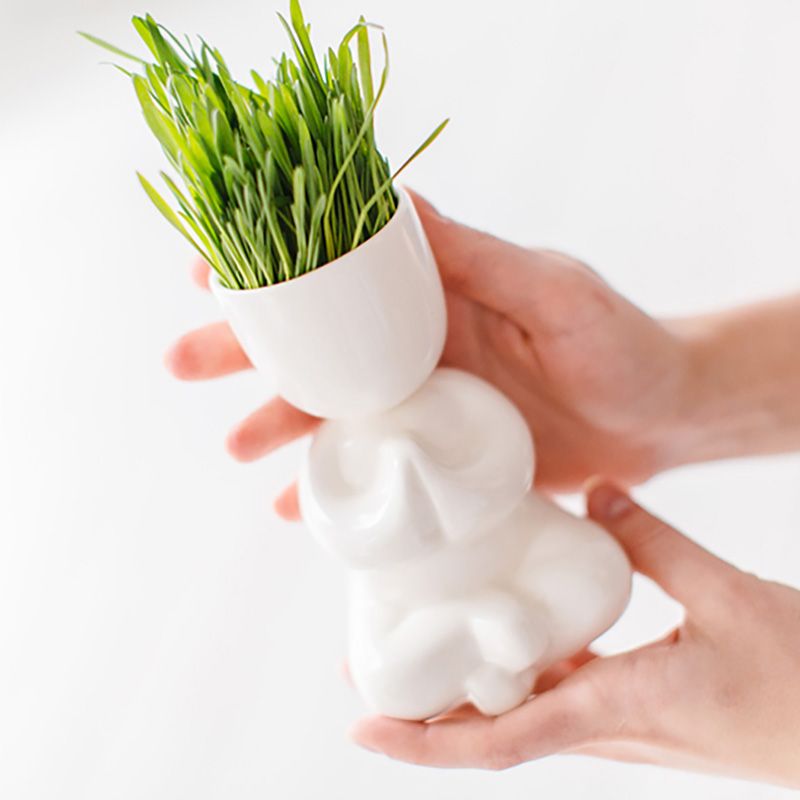 Экочеловек Йог с сердечком