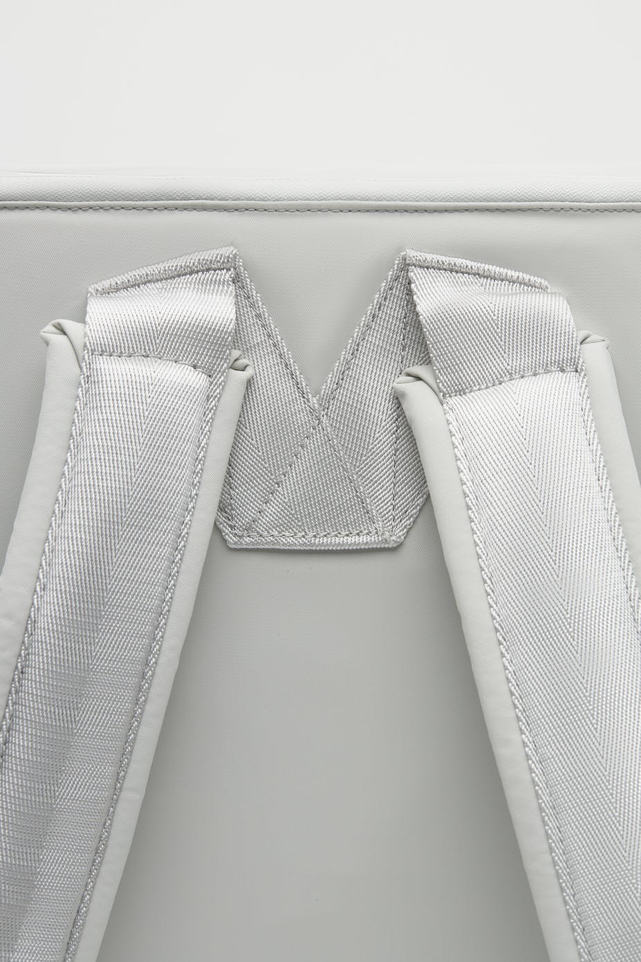 Городской рюкзак Shu светло-серый