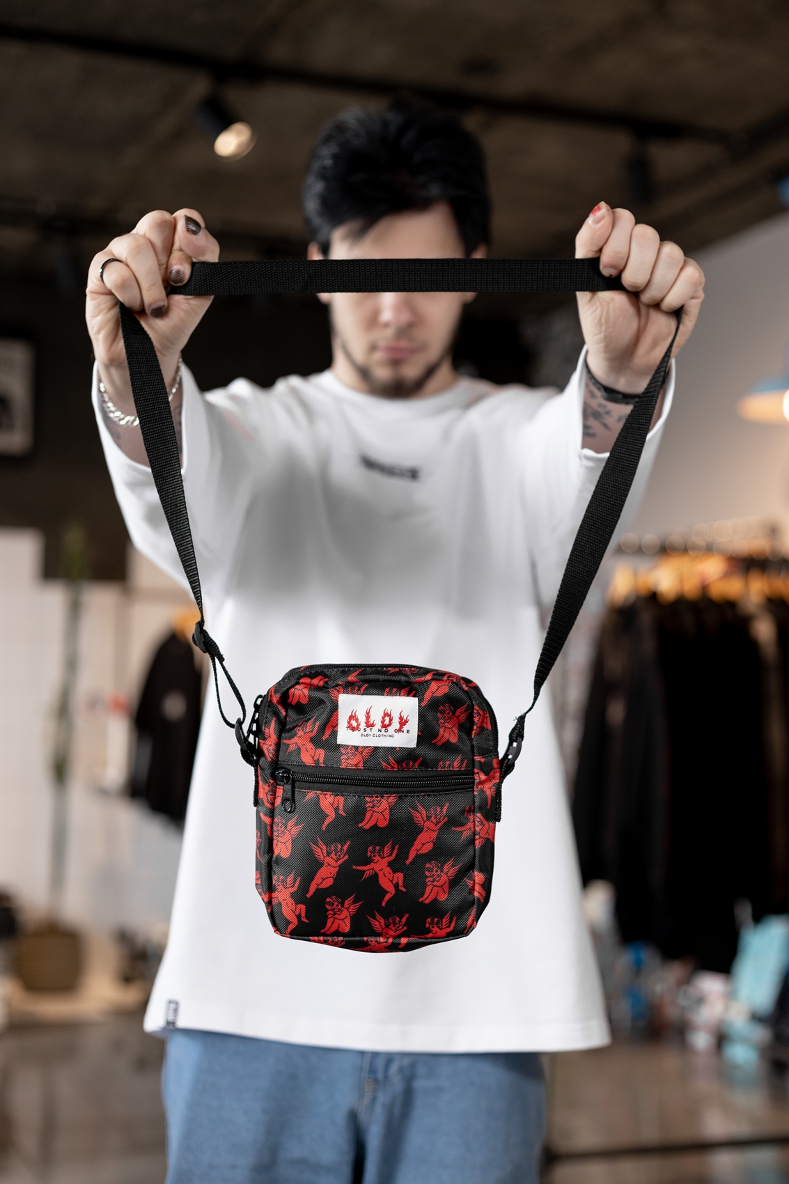 Сумка-мессенджер Oldy (черный, ангелы)