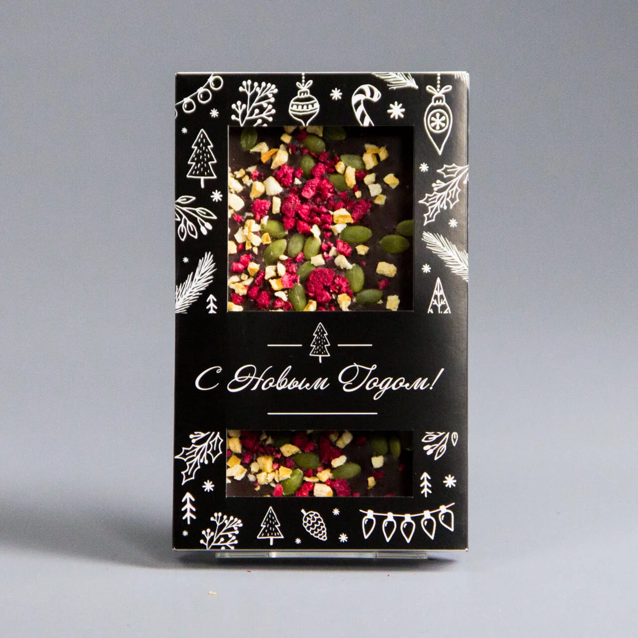 Тёмный шоколад с малиной, абрикосом и семечками тыквы НГ10