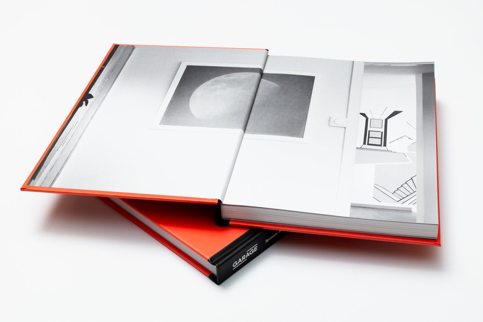 Как собрать коллекцию современного искусства и не разориться