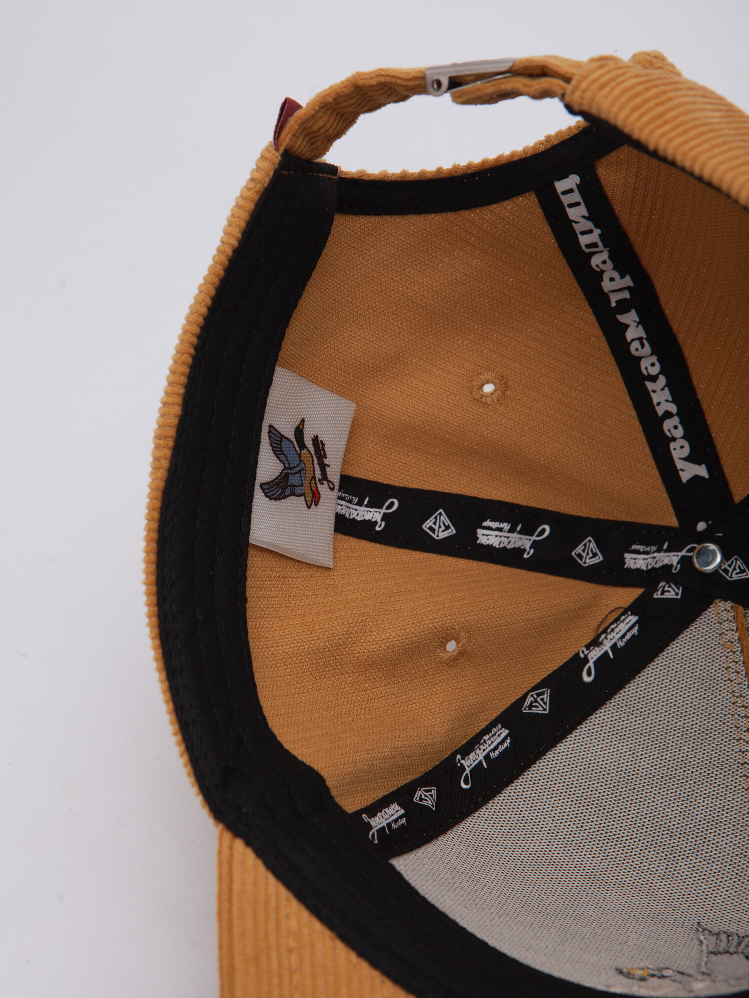 Бейсболка Запорожец Ditch вельветовая Classic Brown